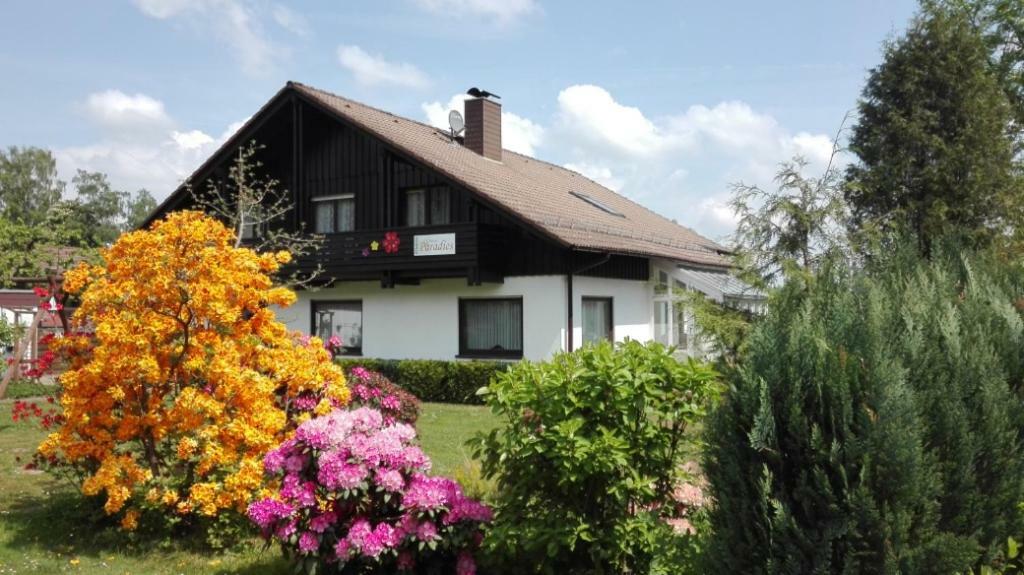 Hotel Gruenes Paradies- Garni Hochwaldhausen Dış mekan fotoğraf